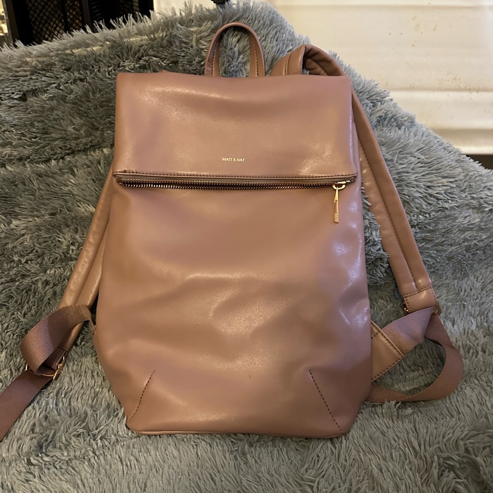 MATT & NAT backpack in mauve.